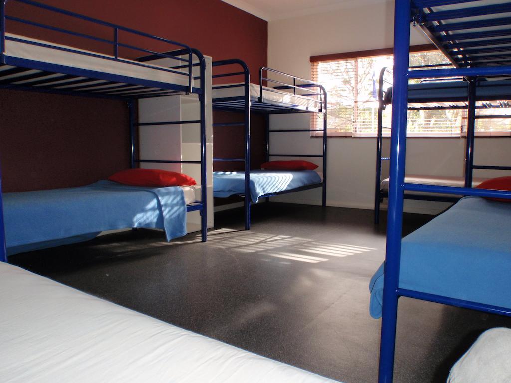 Margaret River Backpackers Yha Vandrarhem Rum bild