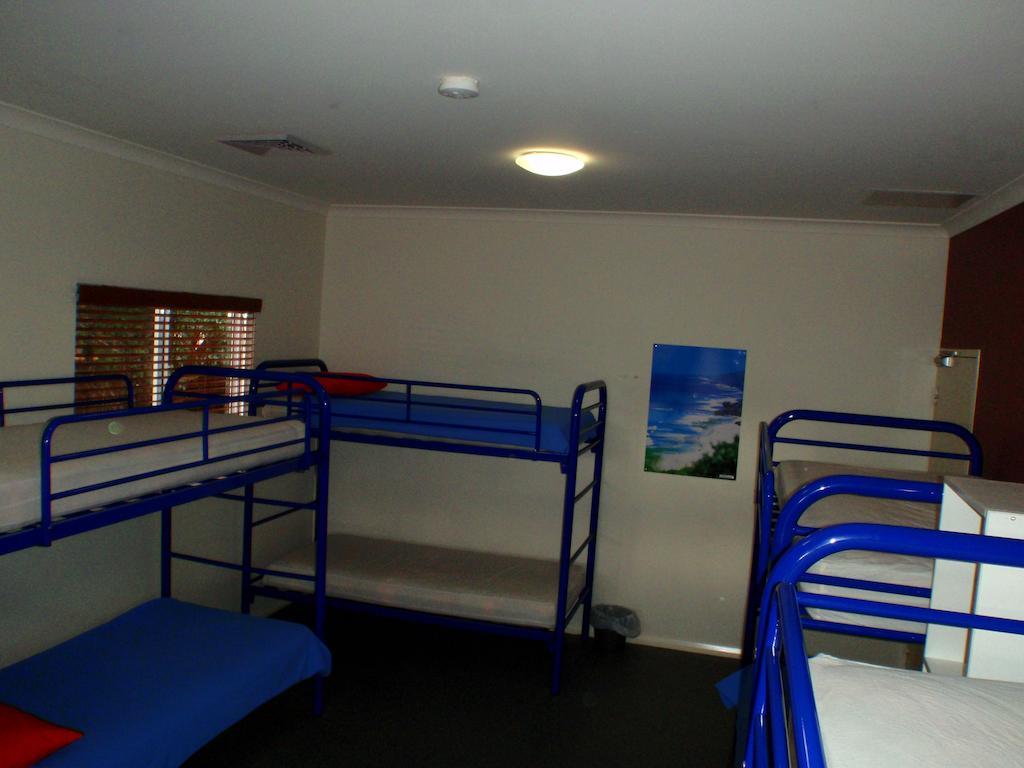 Margaret River Backpackers Yha Vandrarhem Rum bild